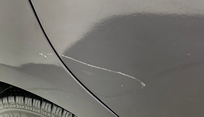 2016 Maruti Swift VXI, Petrol, Manual, 1,08,781 km, Right rear door - Minor scratches