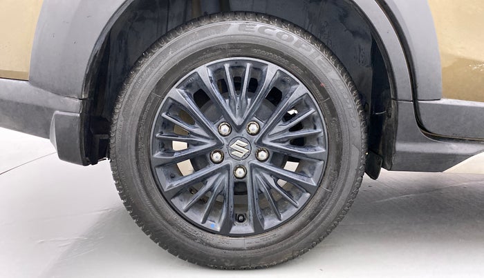 2019 Maruti XL6 ALPHA AT SHVS, Petrol, Automatic, 14,327 km, Right Rear Wheel