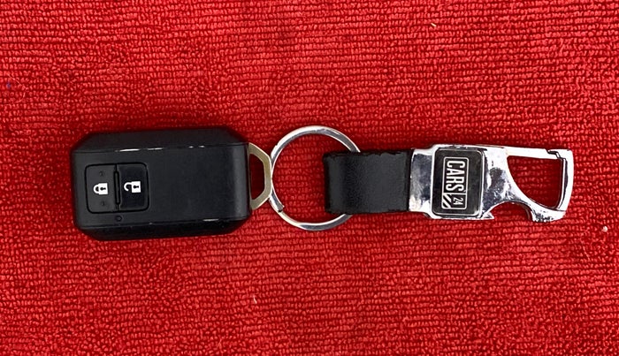 2019 Maruti XL6 ALPHA AT SHVS, Petrol, Automatic, 14,327 km, Key Close Up