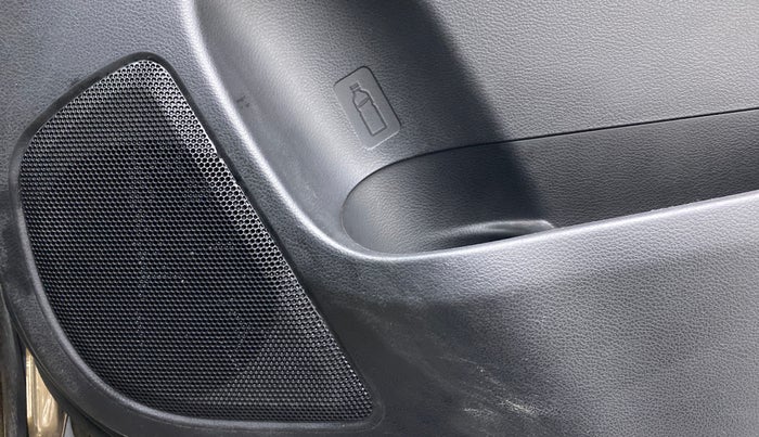 2019 Maruti XL6 ALPHA AT SHVS, Petrol, Automatic, 14,327 km, Speaker