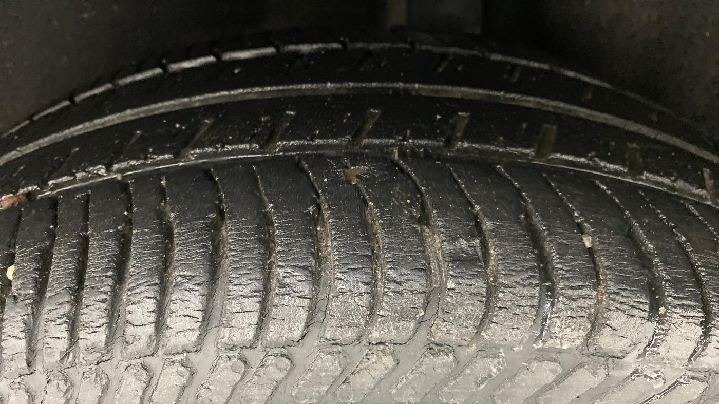 2014 Ford Ecosport 1.5TITANIUM TDCI, Diesel, Manual, 75,161 km, Left Rear Tyre Tread