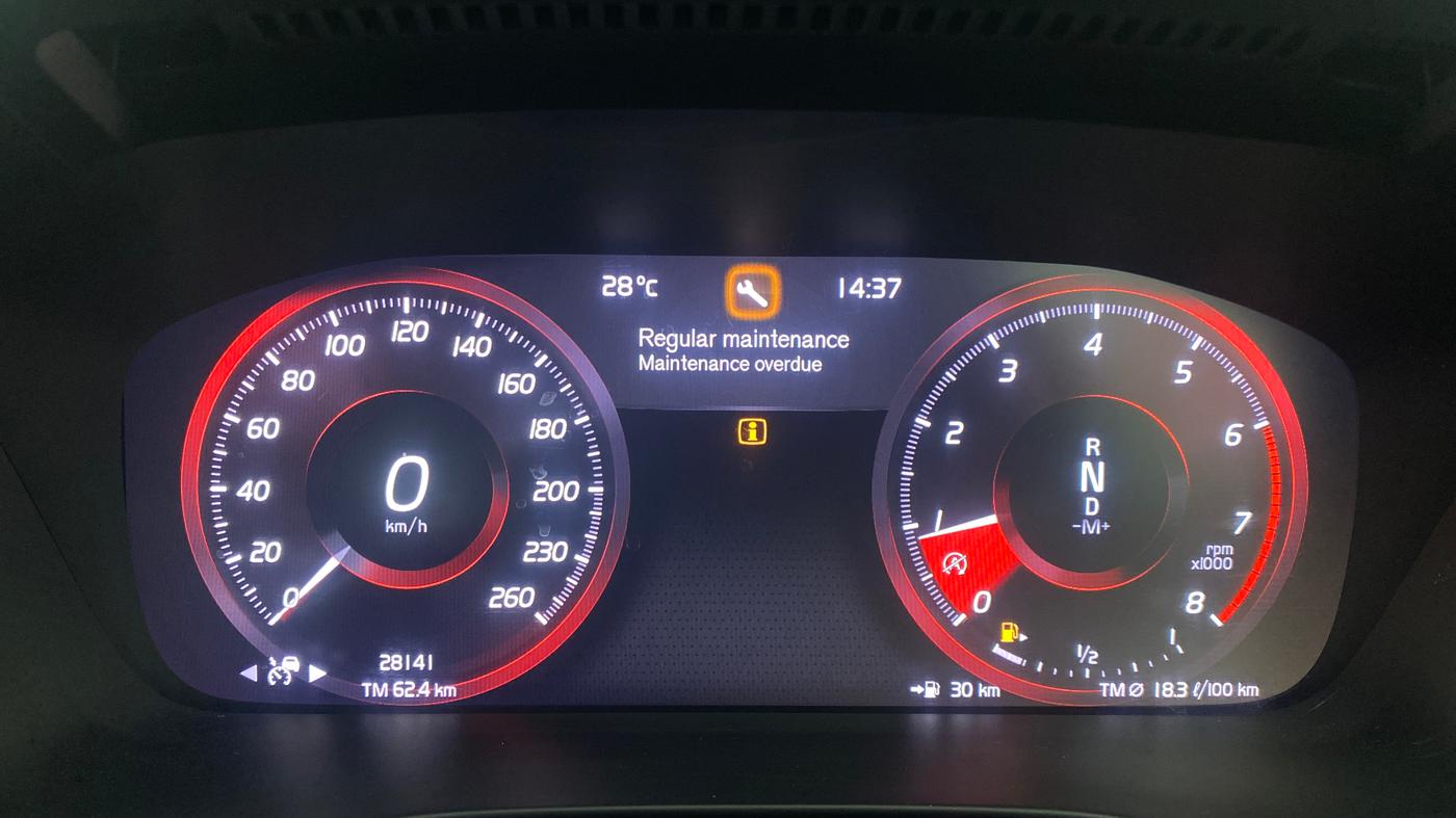 2020 Volvo XC 40 T4 R Design, Petrol, Automatic, 28,140 km, Odometer Image