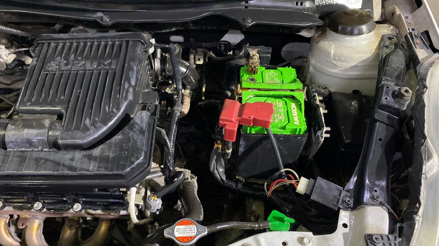 2016 Maruti Swift LXI (O), Petrol, Manual, 46,720 km, Engine View - Left