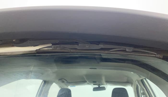 2024 Tata NEXON CREATIVE 1.2 PETROL, Petrol, Manual, 5,811 km, Rear Wiper