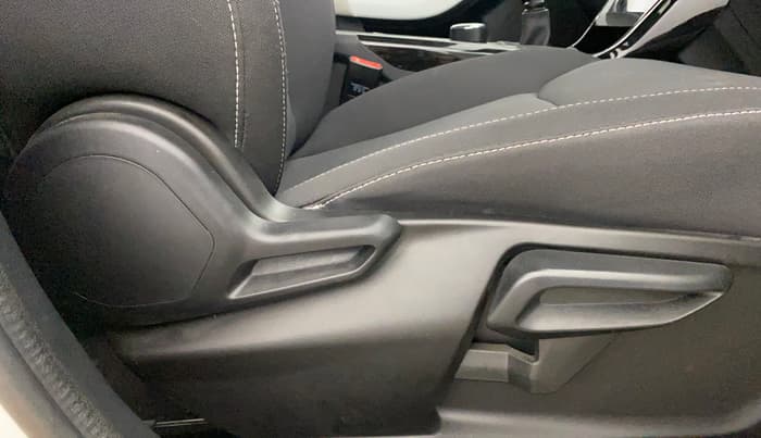 2024 Tata NEXON CREATIVE 1.2 PETROL, Petrol, Manual, 5,811 km, Driver Side Adjustment Panel