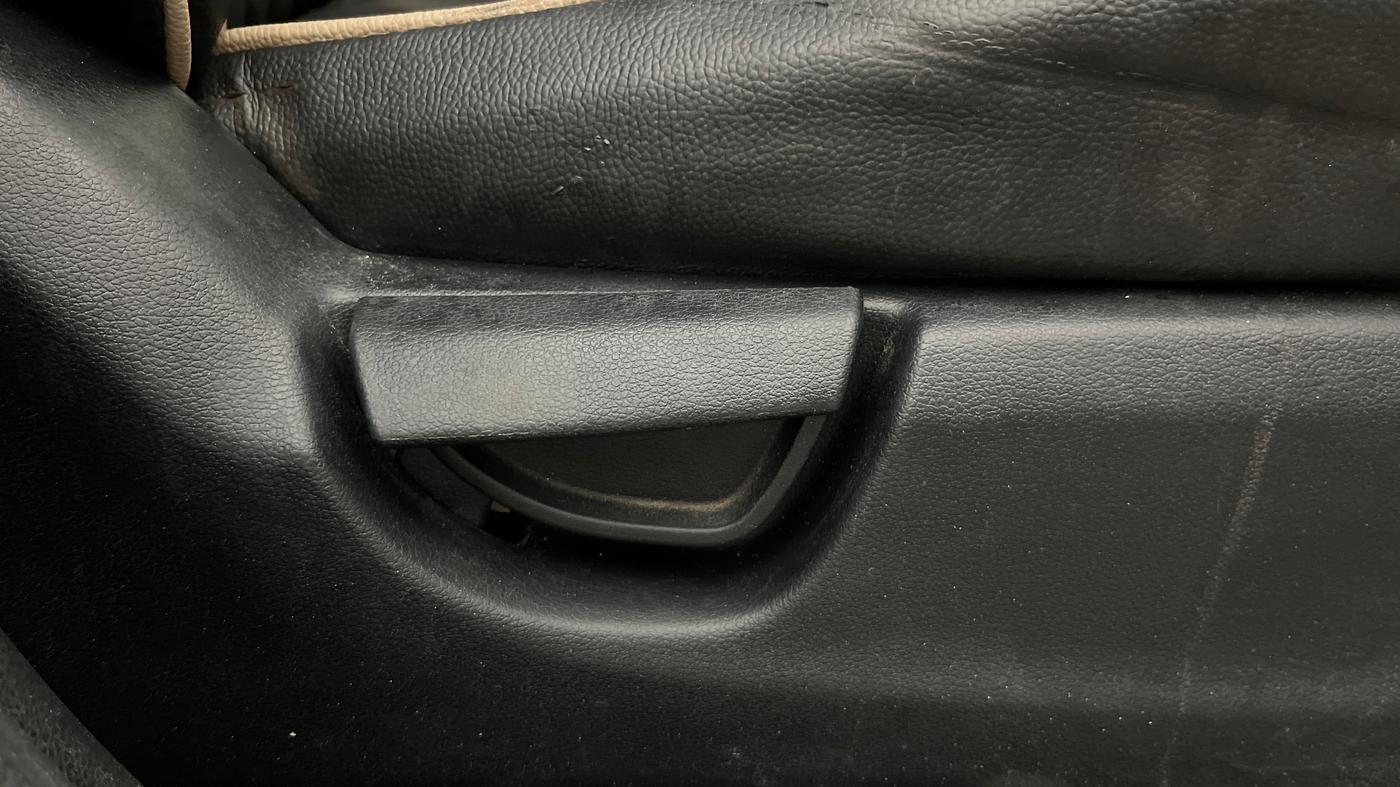 2019 Hyundai NEW SANTRO SPORTZ CNG, CNG, Manual, 87,347 km, Driver Side Adjustment Panel
