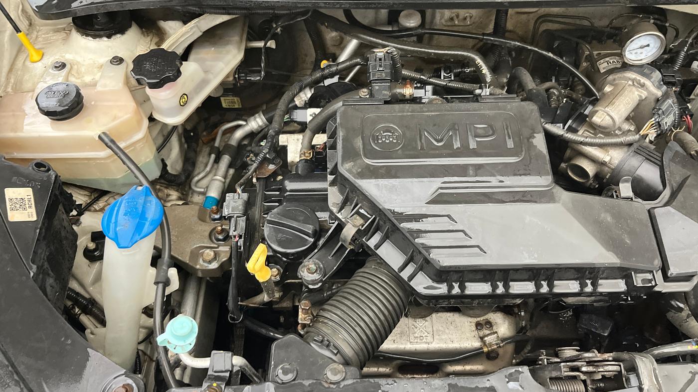 2019 Hyundai NEW SANTRO SPORTZ CNG, CNG, Manual, 87,347 km, Engine View - Right