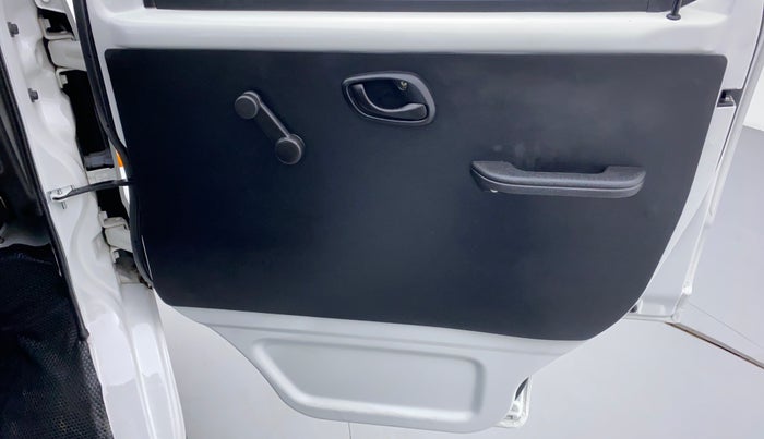 2020 Maruti Eeco 5 STR WITH AC PLUSHTR, Petrol, Manual, 3,624 km, Driver Side Door Panels Control