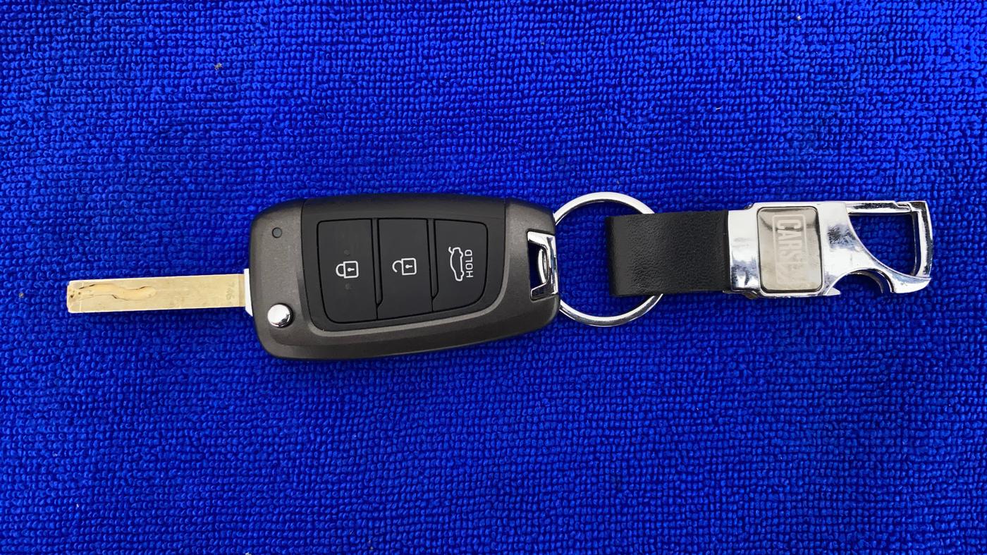 2019 Hyundai Verna 1.4 EX PETROL, Petrol, Manual, 33,547 km, Key Close Up
