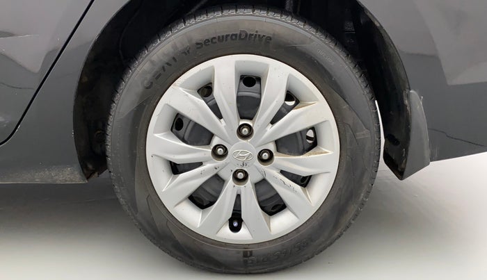 2019 Hyundai Verna 1.4 EX PETROL, Petrol, Manual, 33,547 km, Left Rear Wheel