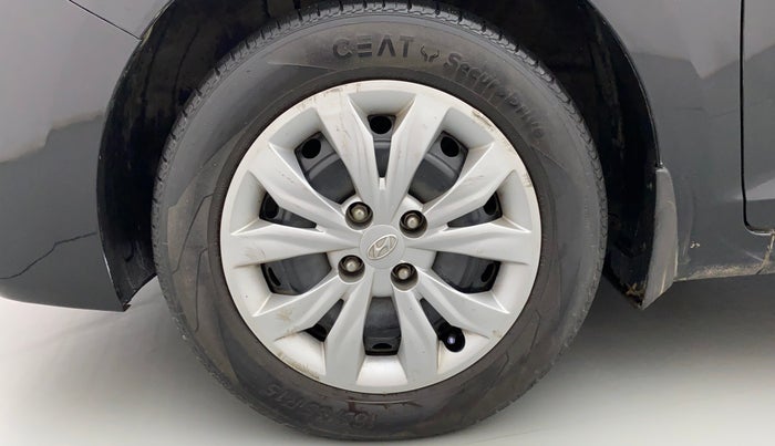 2019 Hyundai Verna 1.4 EX PETROL, Petrol, Manual, 33,547 km, Left Front Wheel