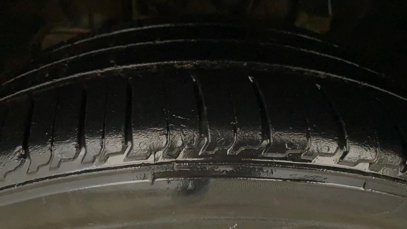 2019 Tata Tiago XZ PLUS PETROL, Petrol, Manual, 67,045 km, Left Front Tyre Tread