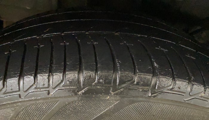 2019 Tata Tiago XZ PLUS PETROL, Petrol, Manual, 67,045 km, Right Rear Tyre Tread