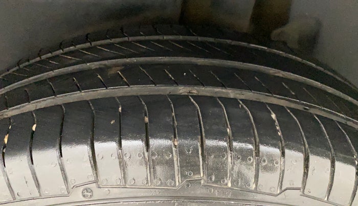 2017 Maruti Dzire VXI, Petrol, Manual, 50,144 km, Left Rear Tyre Tread