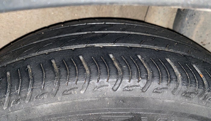 2022 Maruti IGNIS ZETA 1.2 AMT, Petrol, Automatic, 81,852 km, Left Rear Tyre Tread