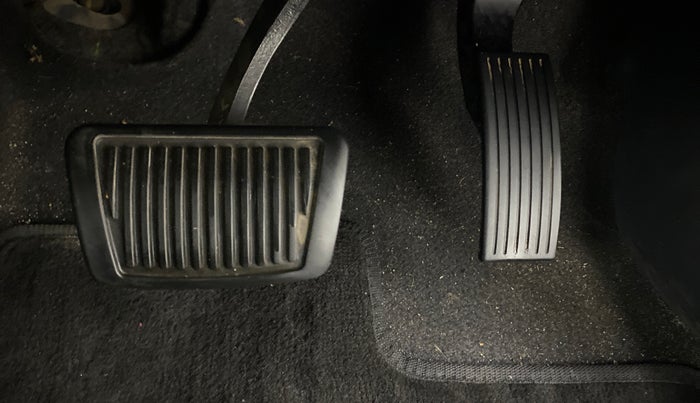 2021 Hyundai GRAND I10 NIOS MAGNA AMT 1.2 KAPPA VTVT, Petrol, Automatic, 1,00,812 km, Pedals