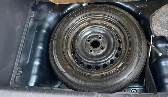 2021 Hyundai GRAND I10 NIOS MAGNA AMT 1.2 KAPPA VTVT, Petrol, Automatic, 1,00,812 km, Spare Tyre