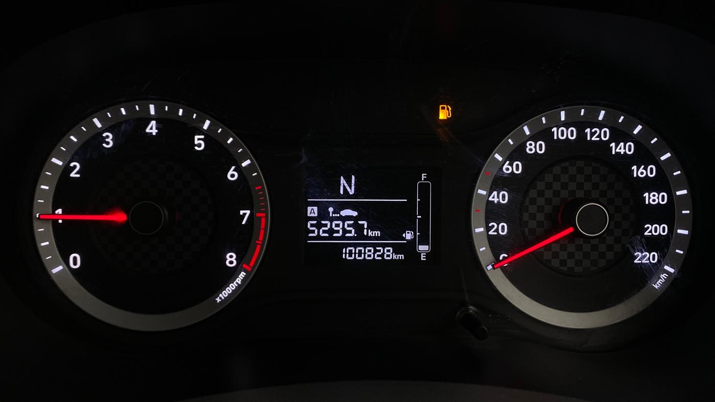 2021 Hyundai GRAND I10 NIOS MAGNA AMT 1.2 KAPPA VTVT, Petrol, Automatic, 1,00,812 km, Odometer Image