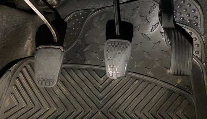 2023 Tata PUNCH PURE MT CNG, CNG, Manual, 63,025 km, Pedals