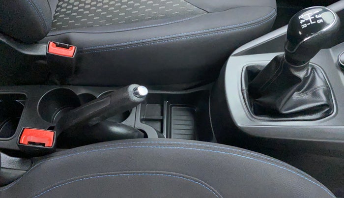 2019 Ford New Figo 1.2 TITANIUM BLU, Petrol, Manual, 22,795 km, Gear Lever