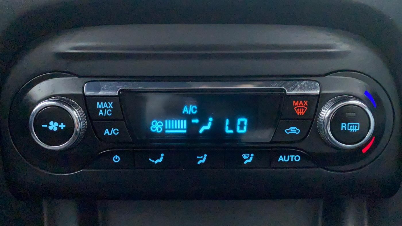 2019 Ford New Figo 1.2 TITANIUM BLU, Petrol, Manual, 22,795 km, Automatic Climate Control