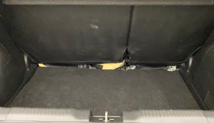 2018 Maruti Swift ZDI AMT, Diesel, Automatic, 66,407 km, Boot Inside