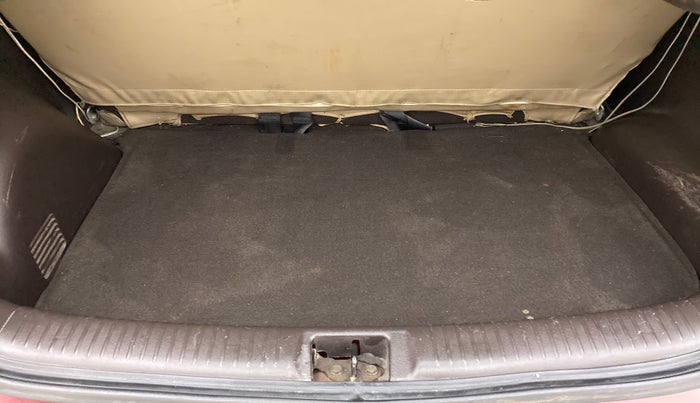 2011 Hyundai Santro Xing GL PLUS, Petrol, Manual, 65,759 km, Boot Inside