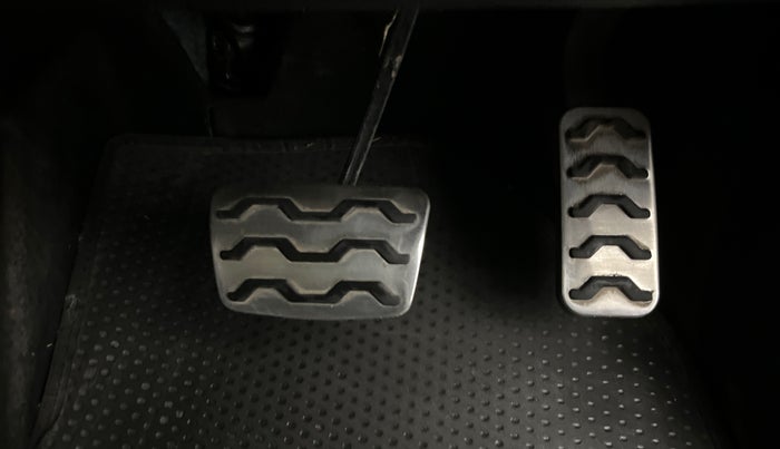 2021 Hyundai Creta SX (O) 1.4 TURBO DCT DUAL TONE, Petrol, Automatic, 92,101 km, Pedals