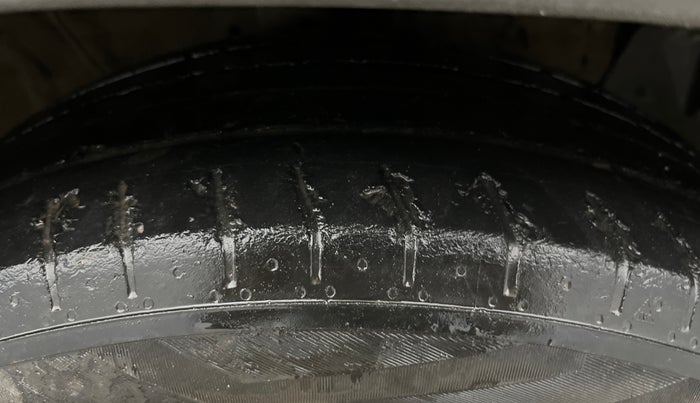 2021 Hyundai Creta SX (O) 1.4 TURBO DCT DUAL TONE, Petrol, Automatic, 92,101 km, Right Front Tyre Tread