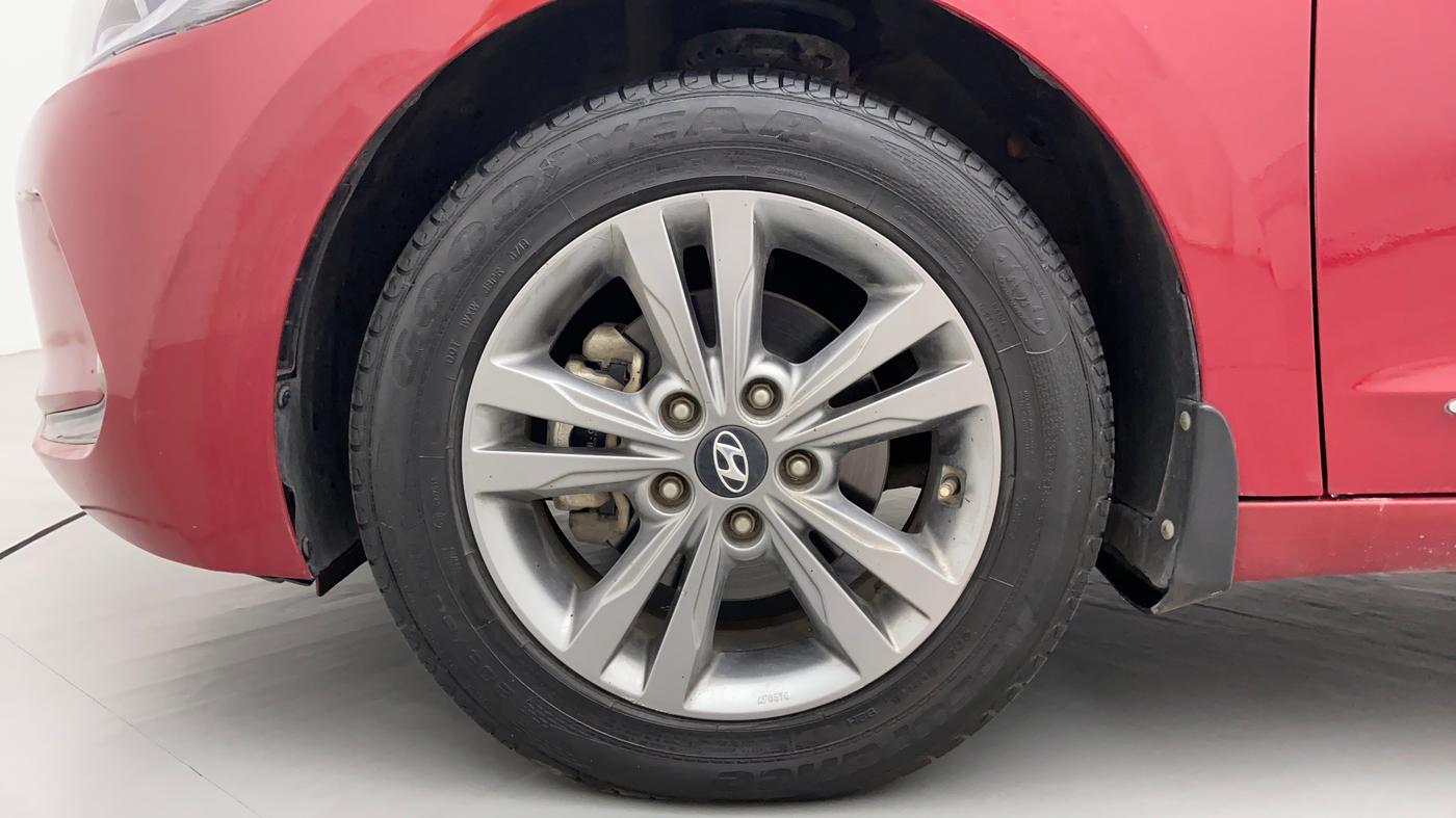 2017 Hyundai New Elantra 1.6 SX AT O, Diesel, Automatic, 69,264 km, Left Front Wheel