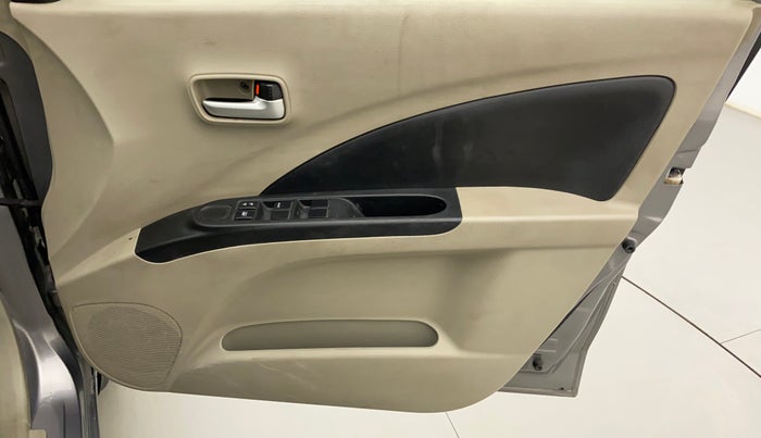 2017 Maruti Celerio VXI, Petrol, Manual, 25,312 km, Driver Side Door Panels Control