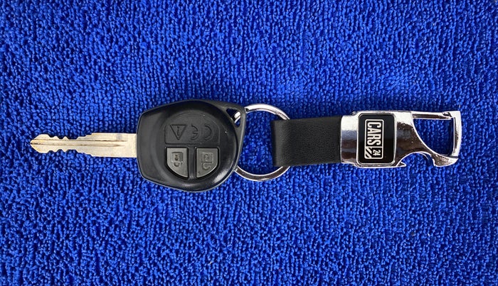 2018 Maruti Vitara Brezza VDI, Diesel, Manual, 73,168 km, Key Close Up