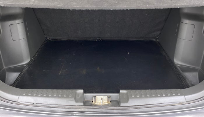 2018 Maruti Vitara Brezza VDI, Diesel, Manual, 73,168 km, Boot Inside