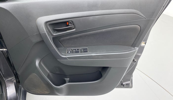 2018 Maruti Vitara Brezza VDI, Diesel, Manual, 73,168 km, Driver Side Door Panels Control