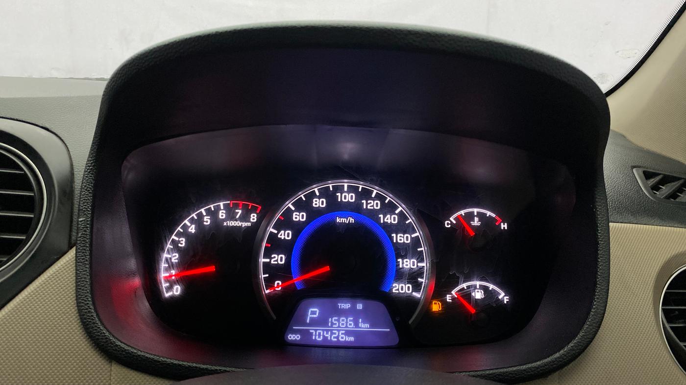 2017 Hyundai Grand i10 SPORTZ (O) AT 1.2 KAPPA VTVT, Petrol, Automatic, 70,425 km, Odometer Image