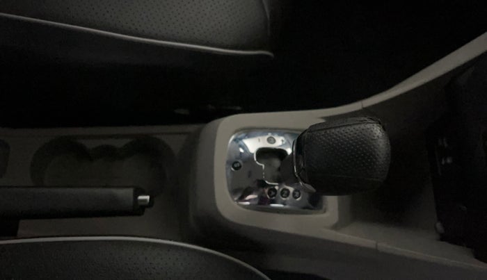 2019 Tata Tiago XZA PETROL, Petrol, Automatic, 33,886 km, Gear Lever