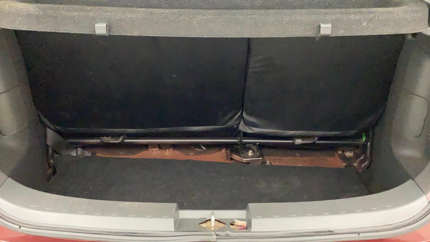 2011 Maruti Ritz VXI BS IV, Petrol, Manual, 76,436 km, Boot Inside View