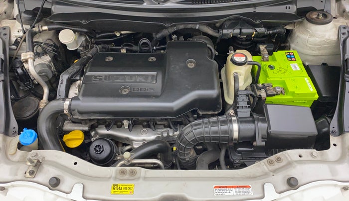 2014 Maruti Swift ZDI, Diesel, Manual, 1,09,999 km, Open Bonet