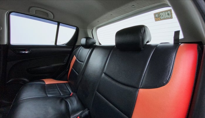 2014 Maruti Swift ZDI, Diesel, Manual, 1,09,999 km, Right Side Rear Door Cabin