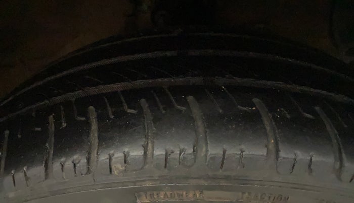 2013 Hyundai Grand i10 ERA 1.2 KAPPA VTVT, Petrol, Manual, 84,972 km, Right Front Tyre Tread