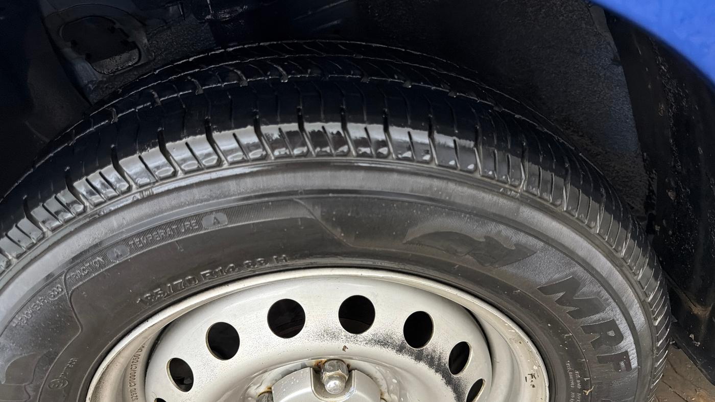 2017 Hyundai Elite i20 ERA 1.2, Petrol, Manual, 71,451 km, Left Front Tyre Tread