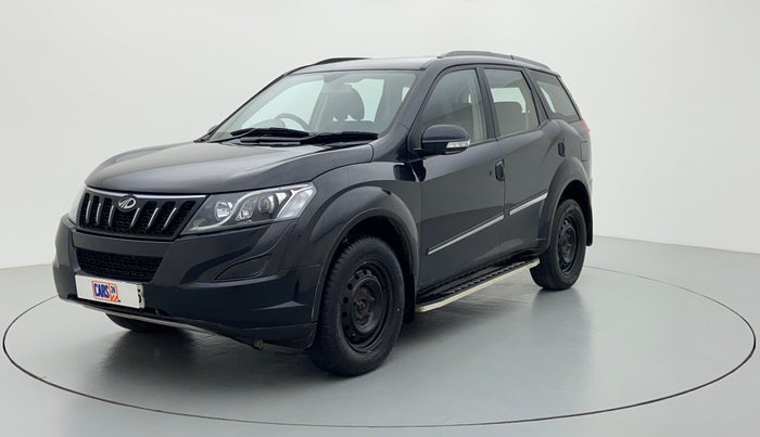2017 Mahindra XUV500 W6 4X2, Diesel, Manual, 53,050 km, Left Front Diagonal