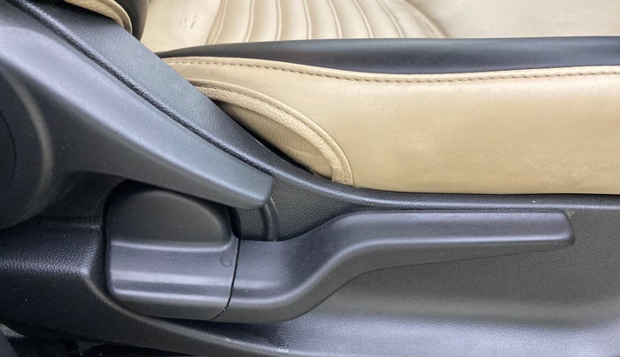 2025 Honda Amaze 1.2L I-VTEC S, Petrol, Manual, 4,785 km, Driver Side Adjustment Panel