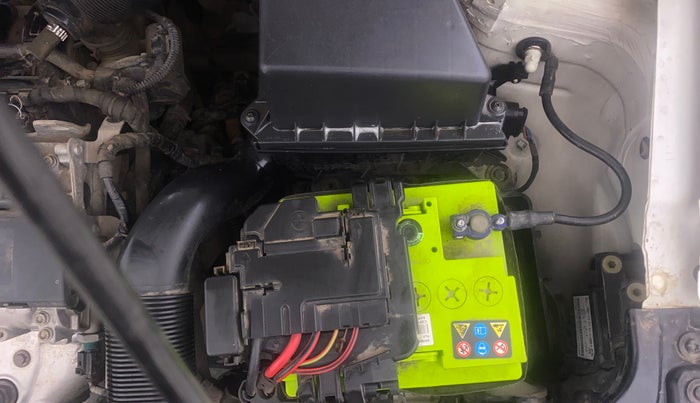 2014 Volkswagen Polo HIGHLINE1.2L, Petrol, Manual, 71,656 km, Engine View - Left