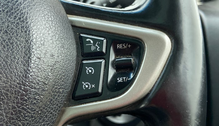 2017 Tata Hexa Varicor 400 XTA, Diesel, Automatic, 48,039 km, Adaptive Cruise Control