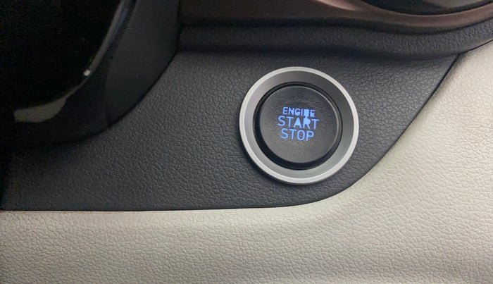 2022 Hyundai AURA SX 1.2 CNG, CNG, Manual, 1,21,511 km, Keyless Start/ Stop Button