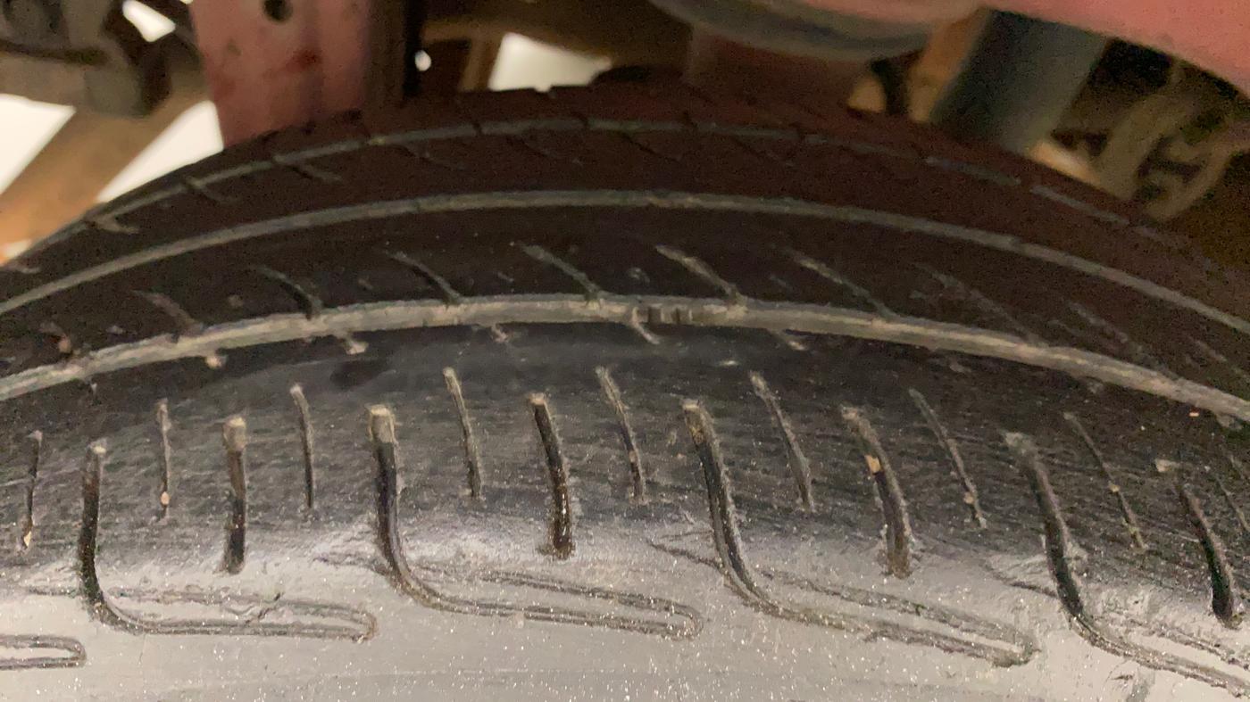 2013 Maruti Alto K10 VXI, Petrol, Manual, 90,399 km, Right Rear Tyre Tread