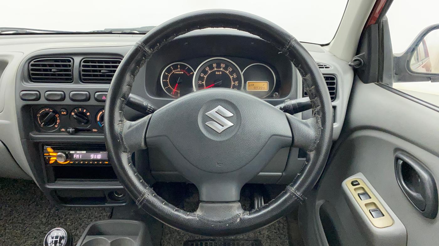 2013 Maruti Alto K10 VXI, Petrol, Manual, 90,399 km, Steering Wheel Close Up
