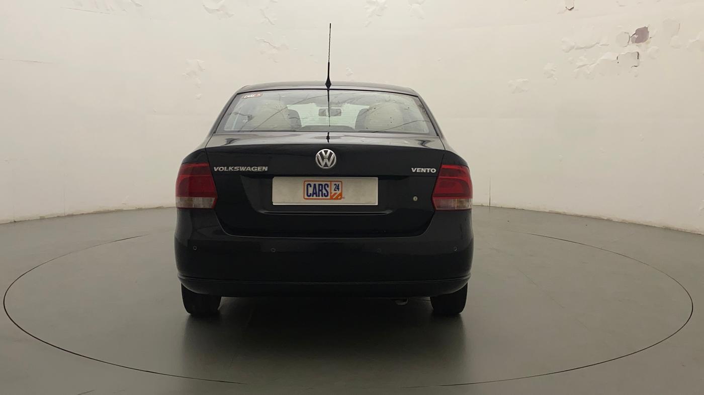 2012 Volkswagen Vento COMFORTLINE 1.6, Petrol, Manual, 82,410 km, Back/Rear