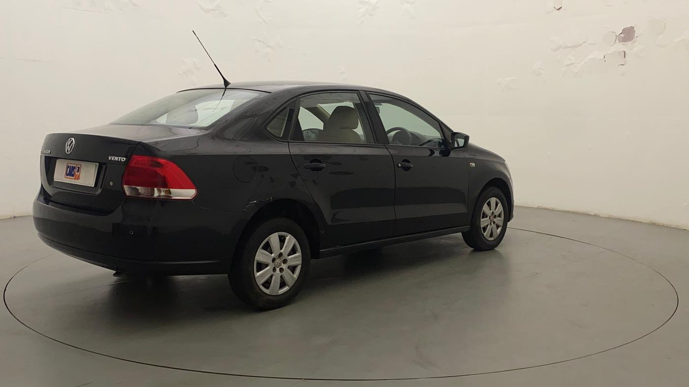 2012 Volkswagen Vento COMFORTLINE 1.6, Petrol, Manual, 82,410 km, Right Back Diagonal